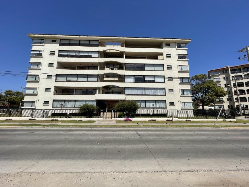 Amplio y hermoso departamento, a pasos de supermercado Jumbo y Mall Plaza La Serena
